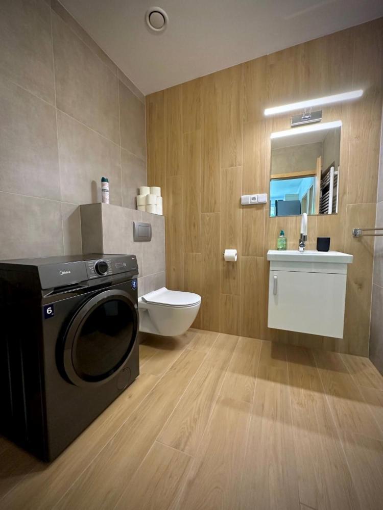 Apartman V Tichu Teplice nad Metují Exteriör bild